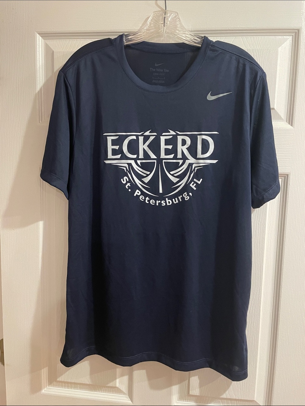 NWT Eckerd College Tshirt